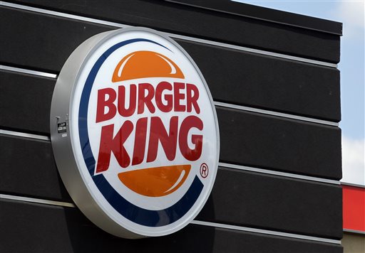 Snoop Dogg inspires Burger King staff