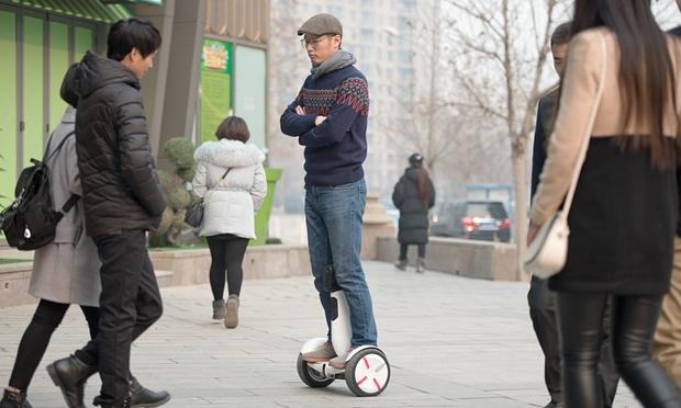 Segway introduced a new hoverboard that transforms into a robot at CES that can be programmed to do'just about anything. Find out more about Segway's open platform personal transporter robot here