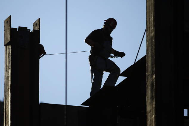 U.S. construction spending falls 0.4 percent in November