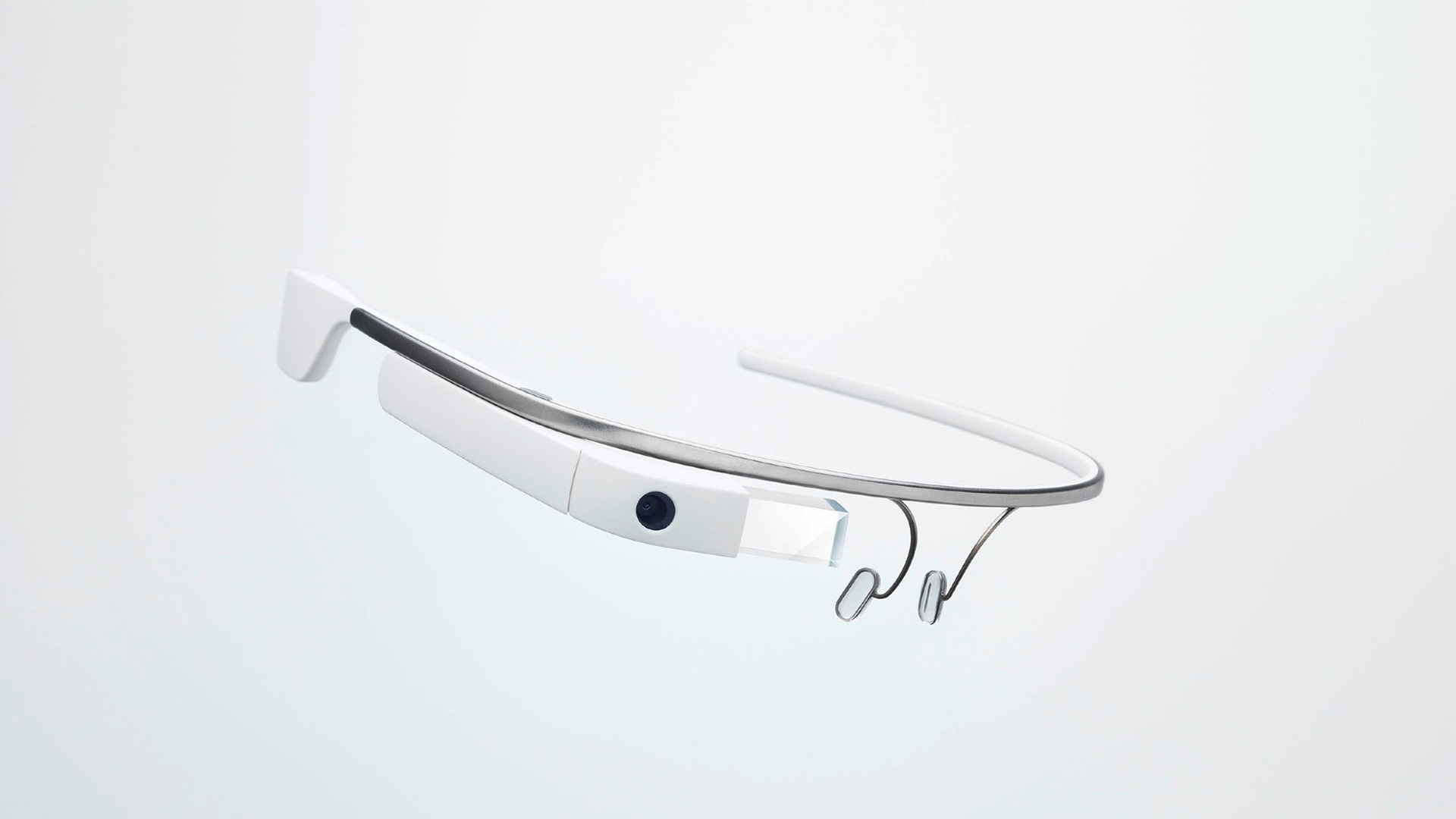 Google Glass goes dark on social media accounts