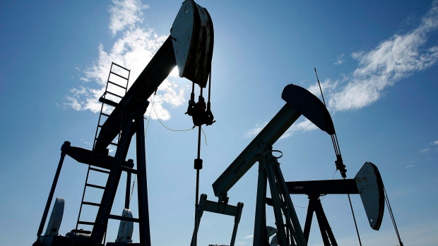 Schlumberger Earnings Plunge On Weak Oil Market, Profit Still Beats Estimates